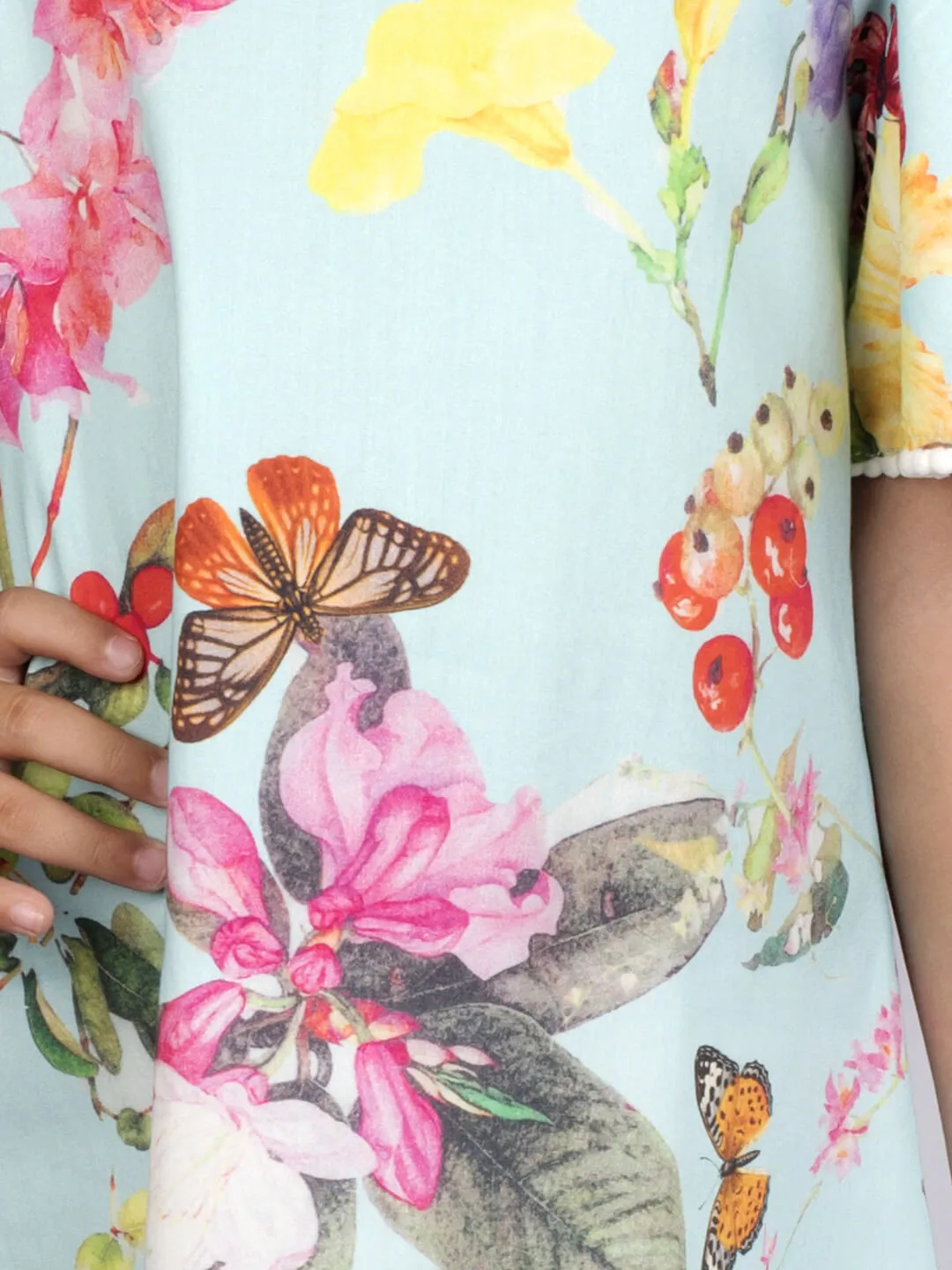 BLOSSOMS OFF SHOULDER