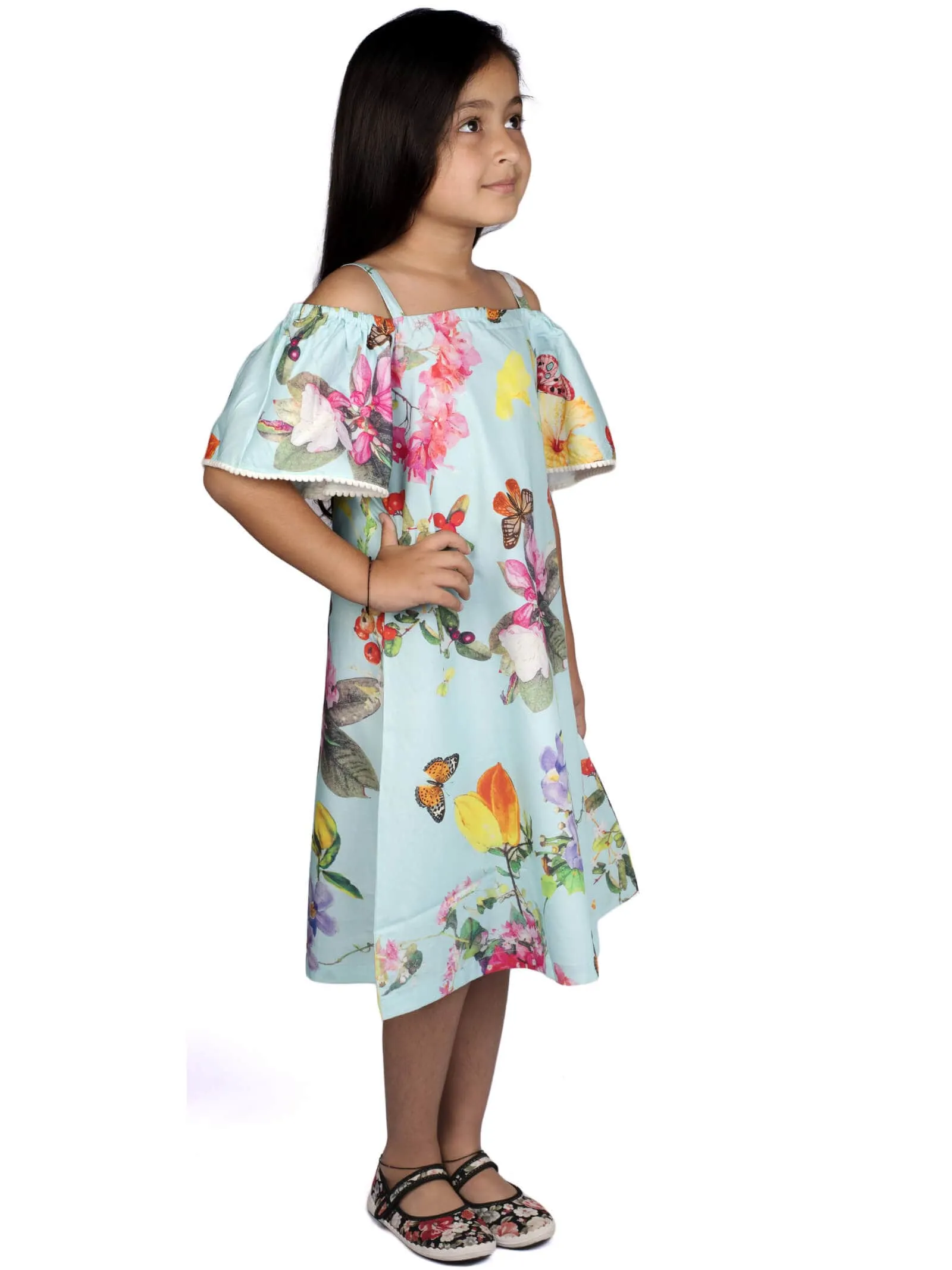 BLOSSOMS OFF SHOULDER