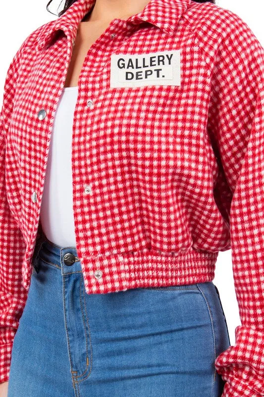 Chic Cropped Snap-Front Jacket – Bold & Trendy Layering Piece