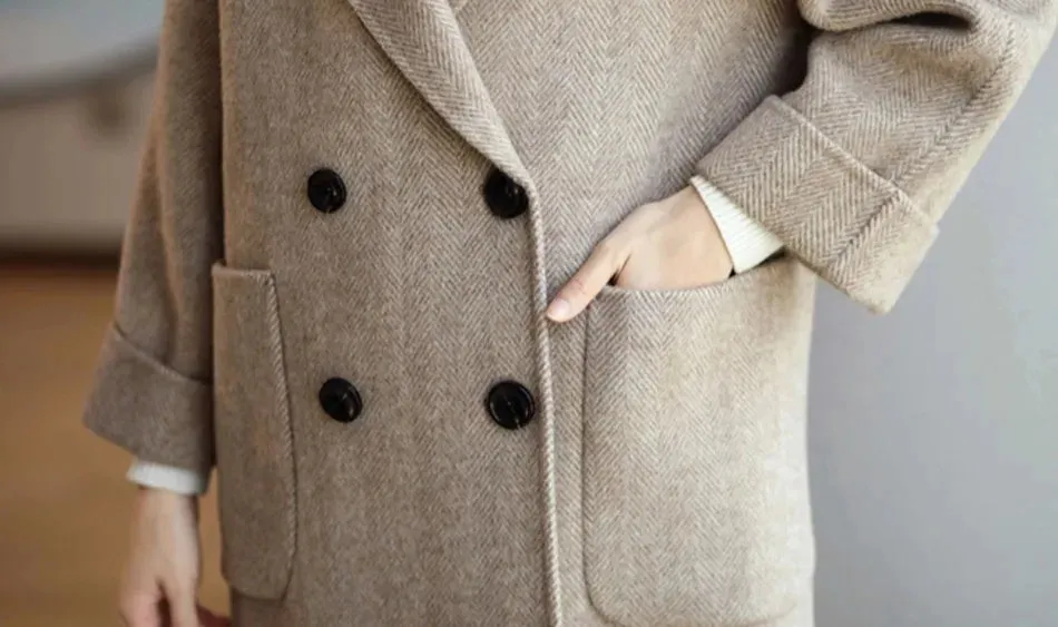 Coco - Cozy Chic Coat