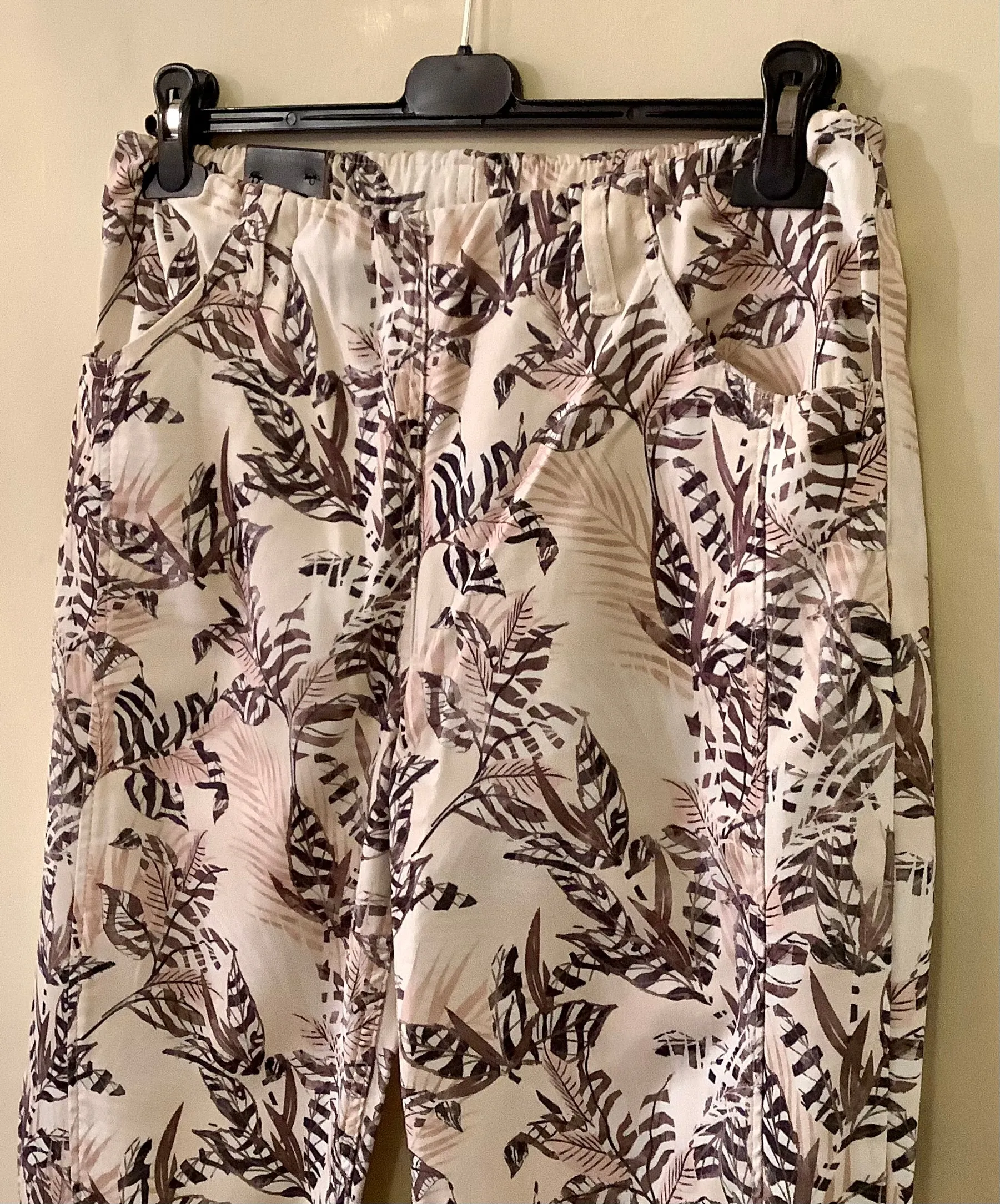 Dusty Pink and Brown Leaf Print Cropped Trousers- Laurie