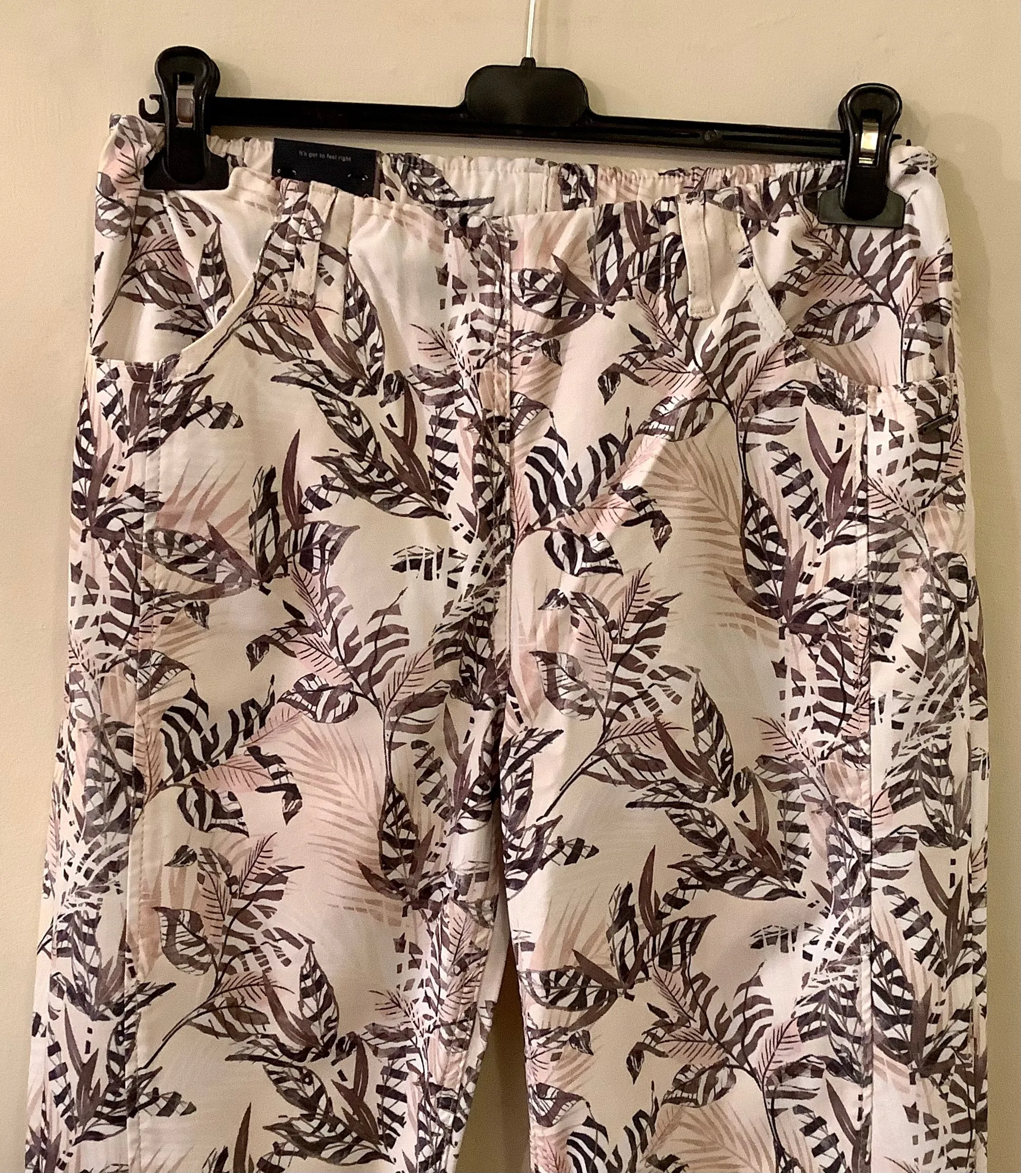Dusty Pink and Brown Leaf Print Cropped Trousers- Laurie
