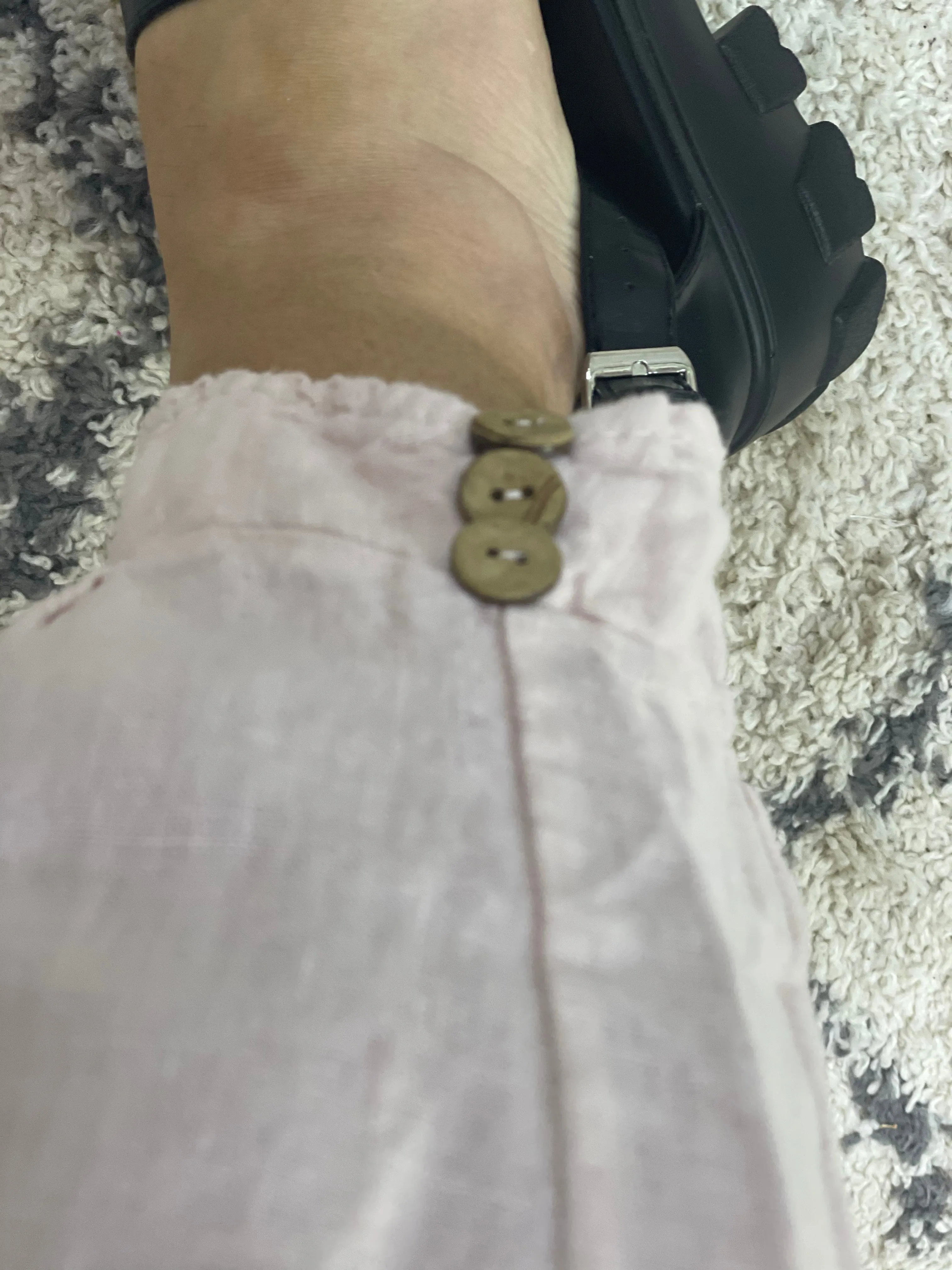 Eden Milford wooden Button 100 % Linen Cuff Bottom Trousers with pockets