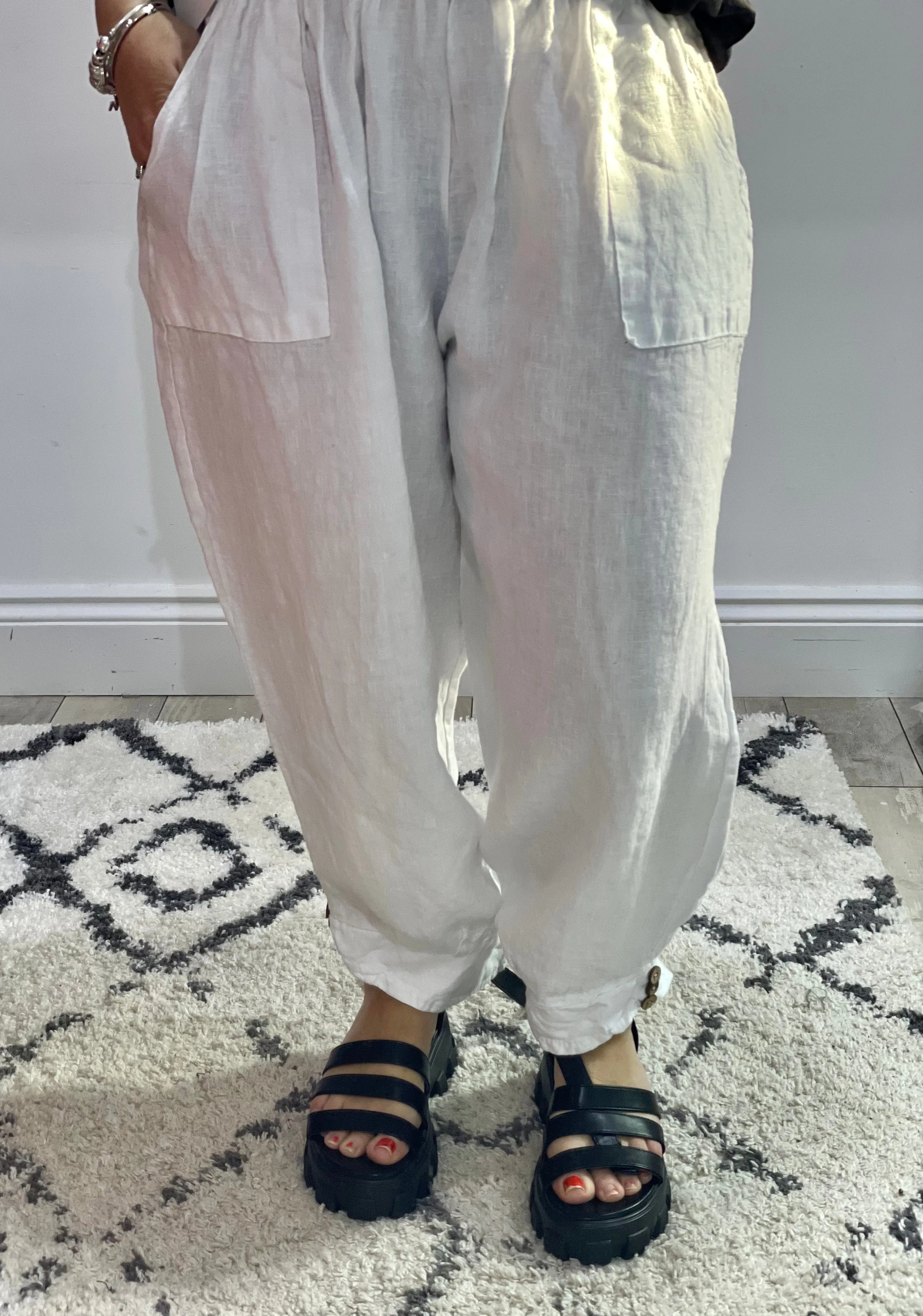 Eden Milford wooden Button 100 % Linen Cuff Bottom Trousers with pockets