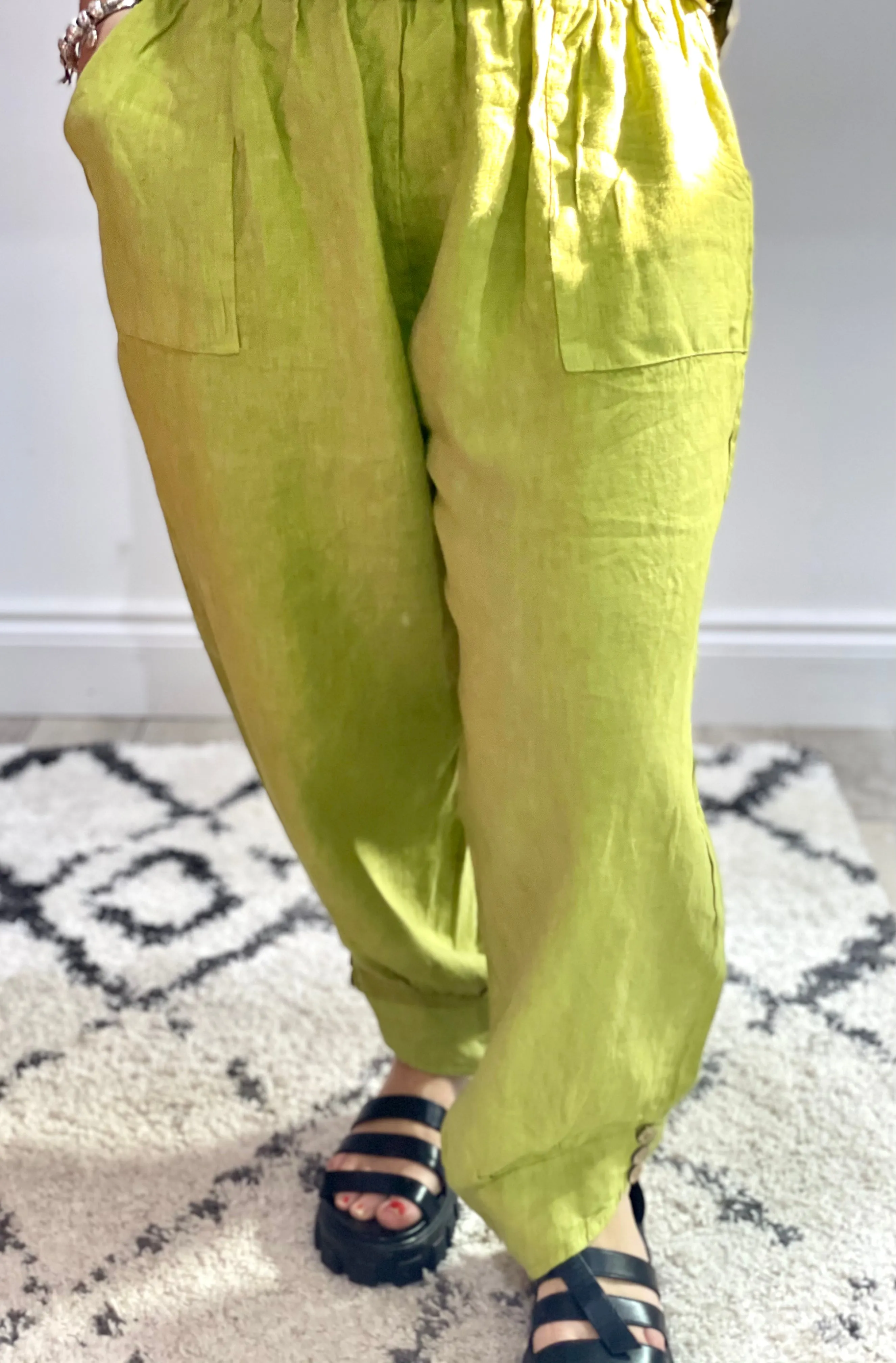 Eden Milford wooden Button 100 % Linen Cuff Bottom Trousers with pockets
