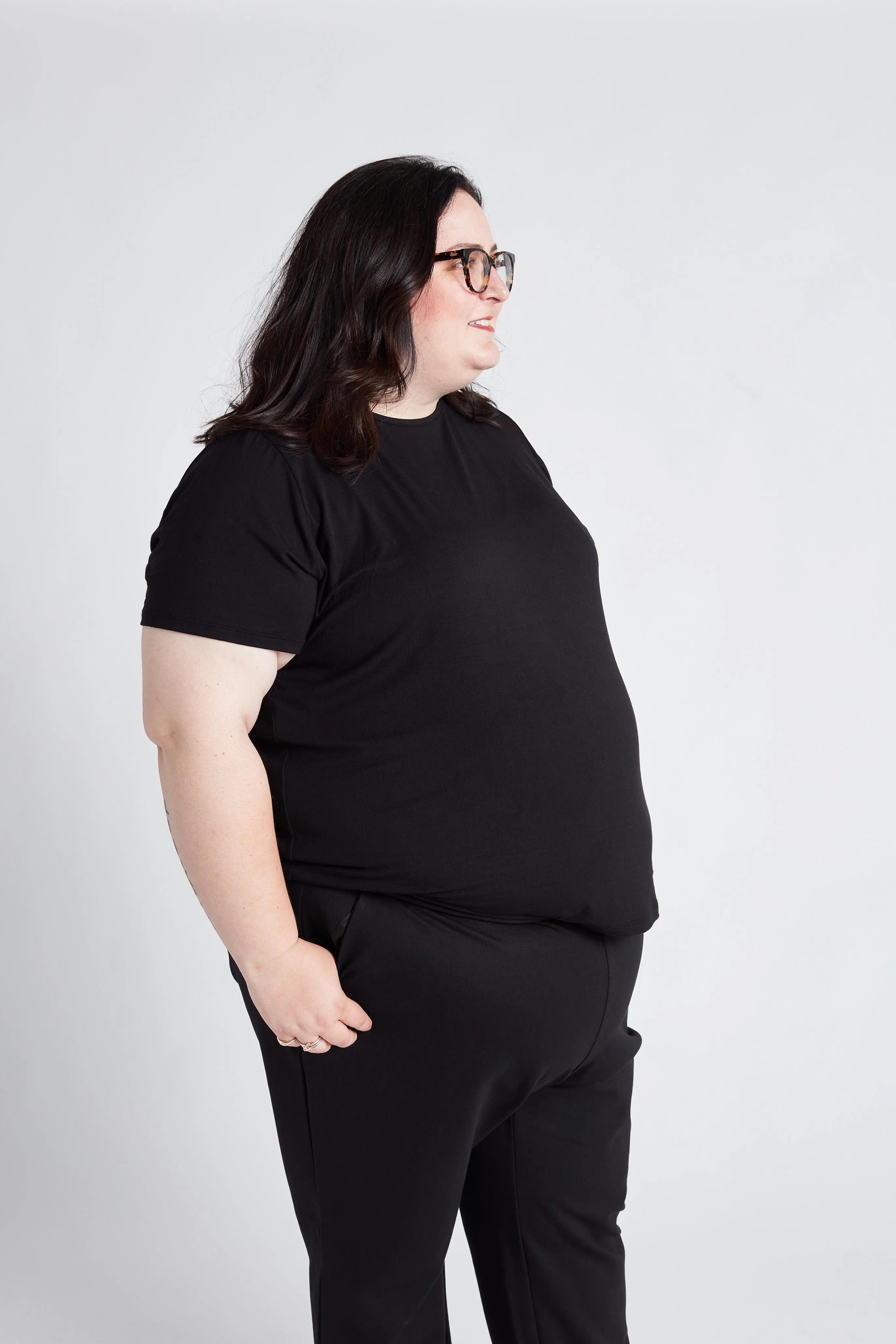 Essential Crew Tee in Onyx - XS ONLY