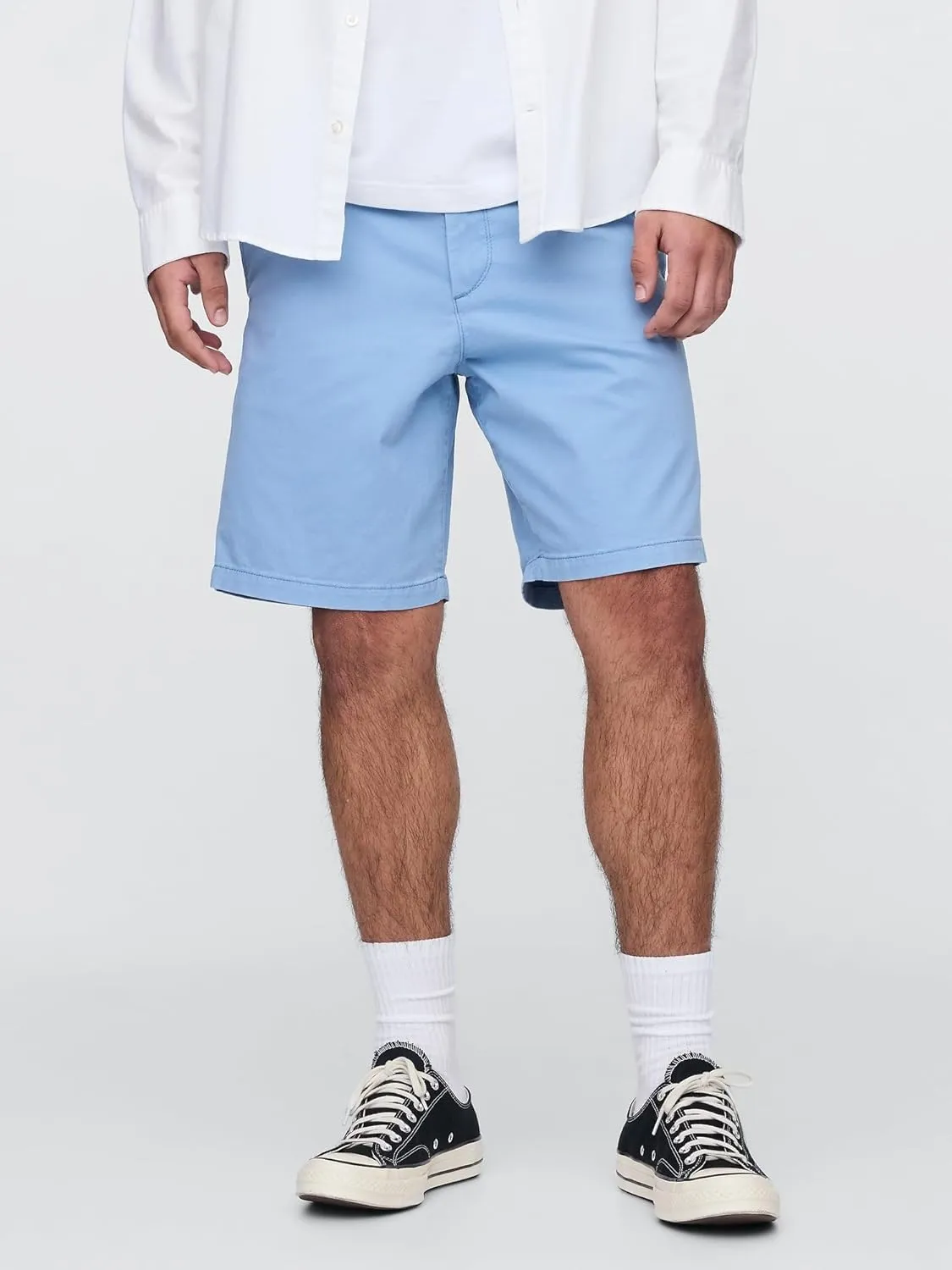 GAP Men's 9" Essential Shorts