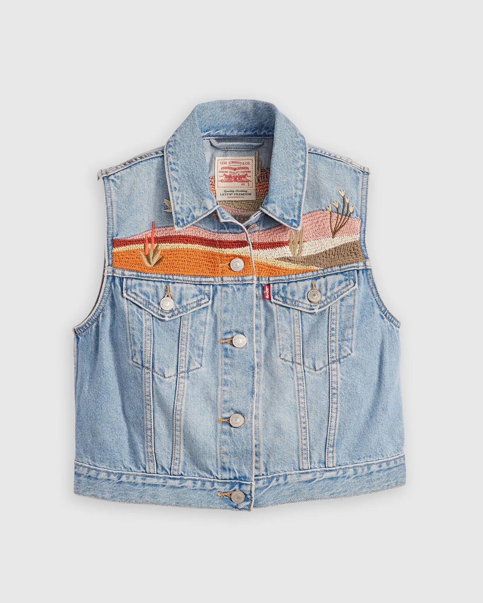 Levi's® Womens Embroidered XS Trucker Vest - Desert Utopia