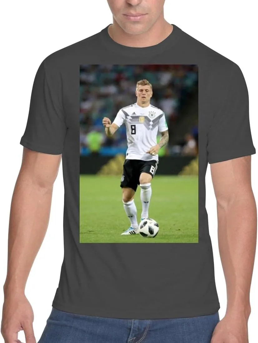 Middle of the Road Toni Kroos - Men's Soft & Comfortable T-Shirt SFI #G1599428