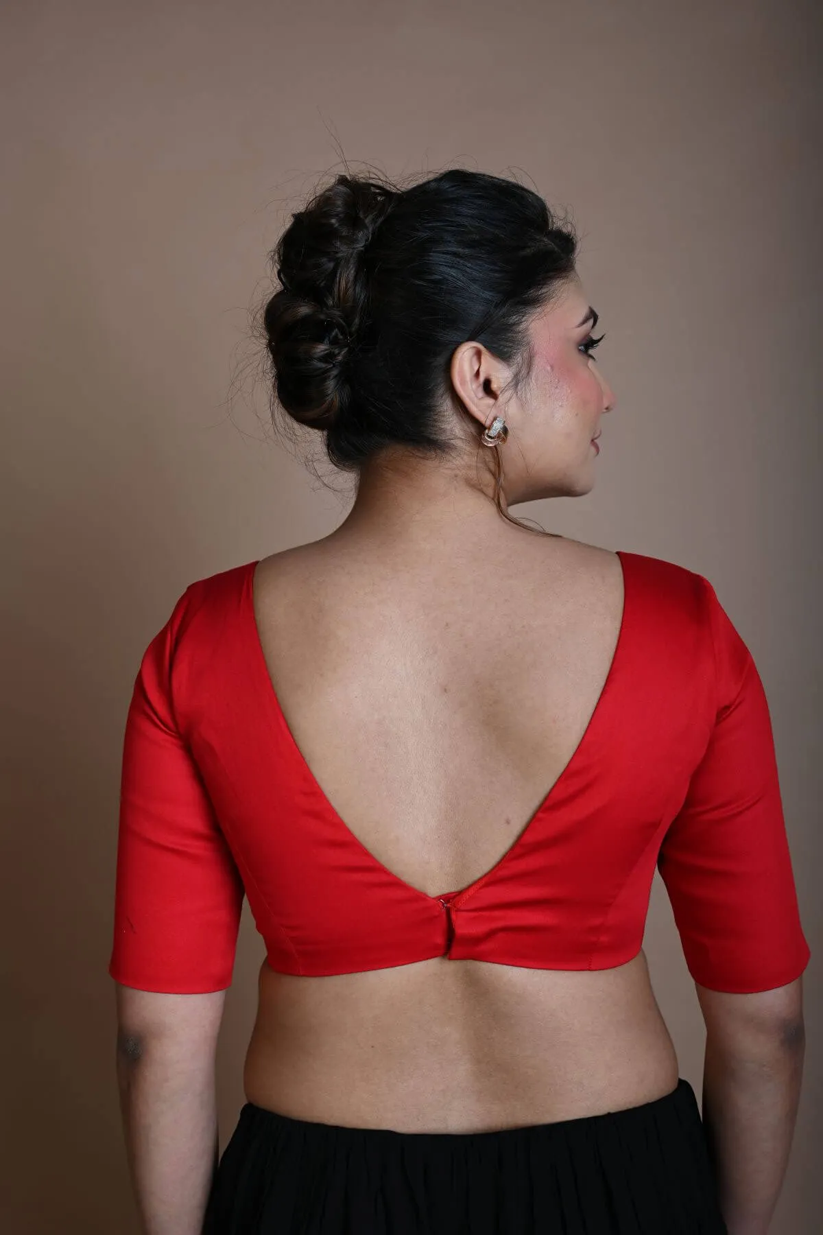 Red V Neck Blouse in Cotton with Half Sleeves