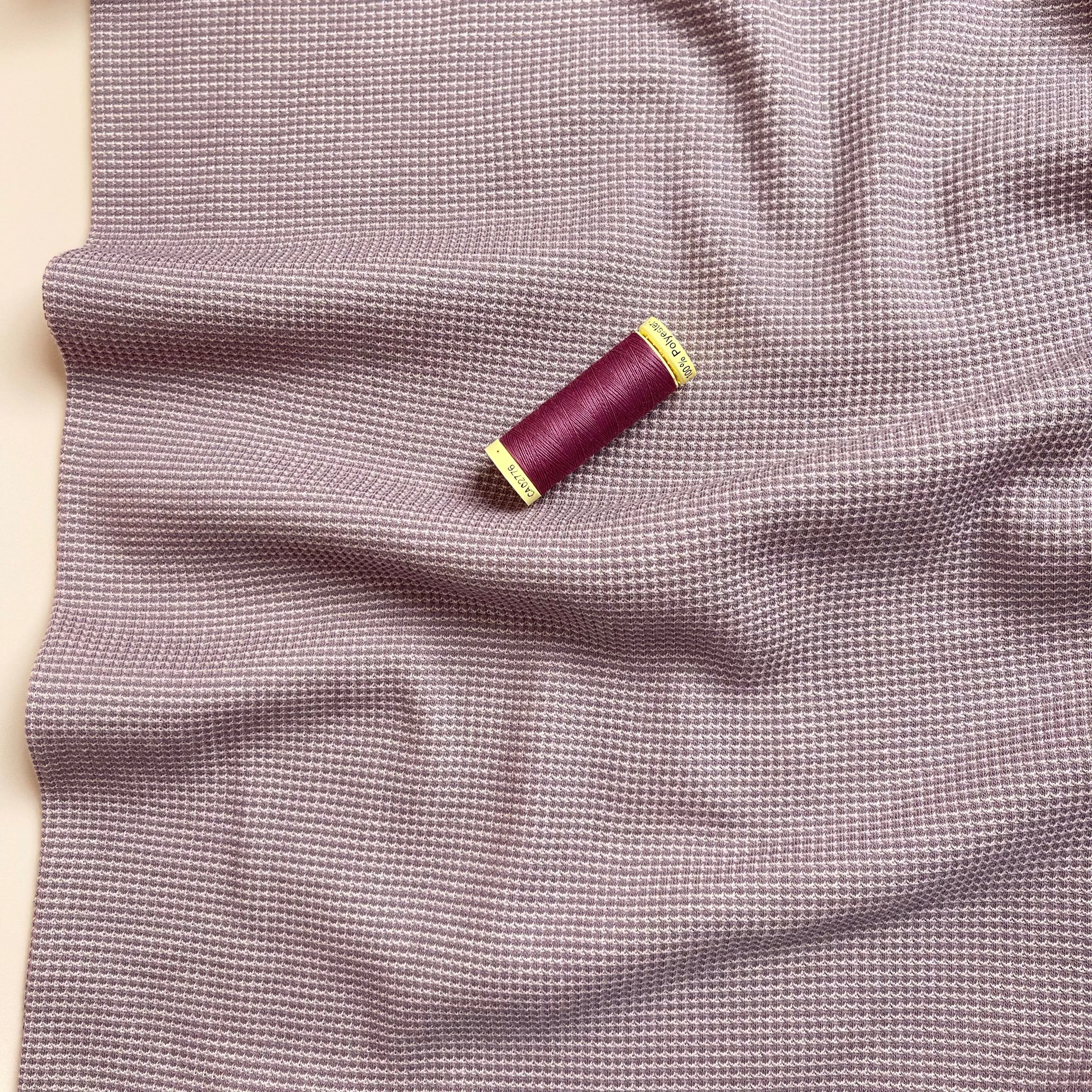 REMNANT 1 Metre - Knitted Cotton Waffle Fabric in Mauve