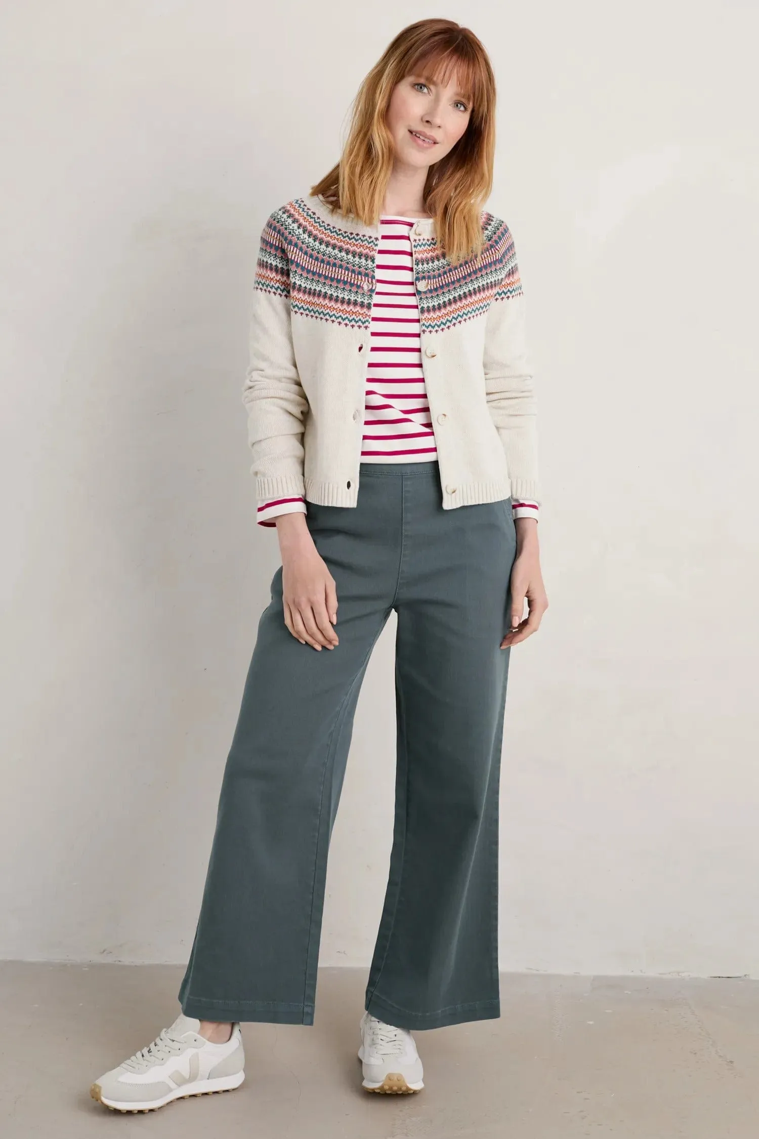 Sweet Pea Cardigan - Fence Floral Wild Berry