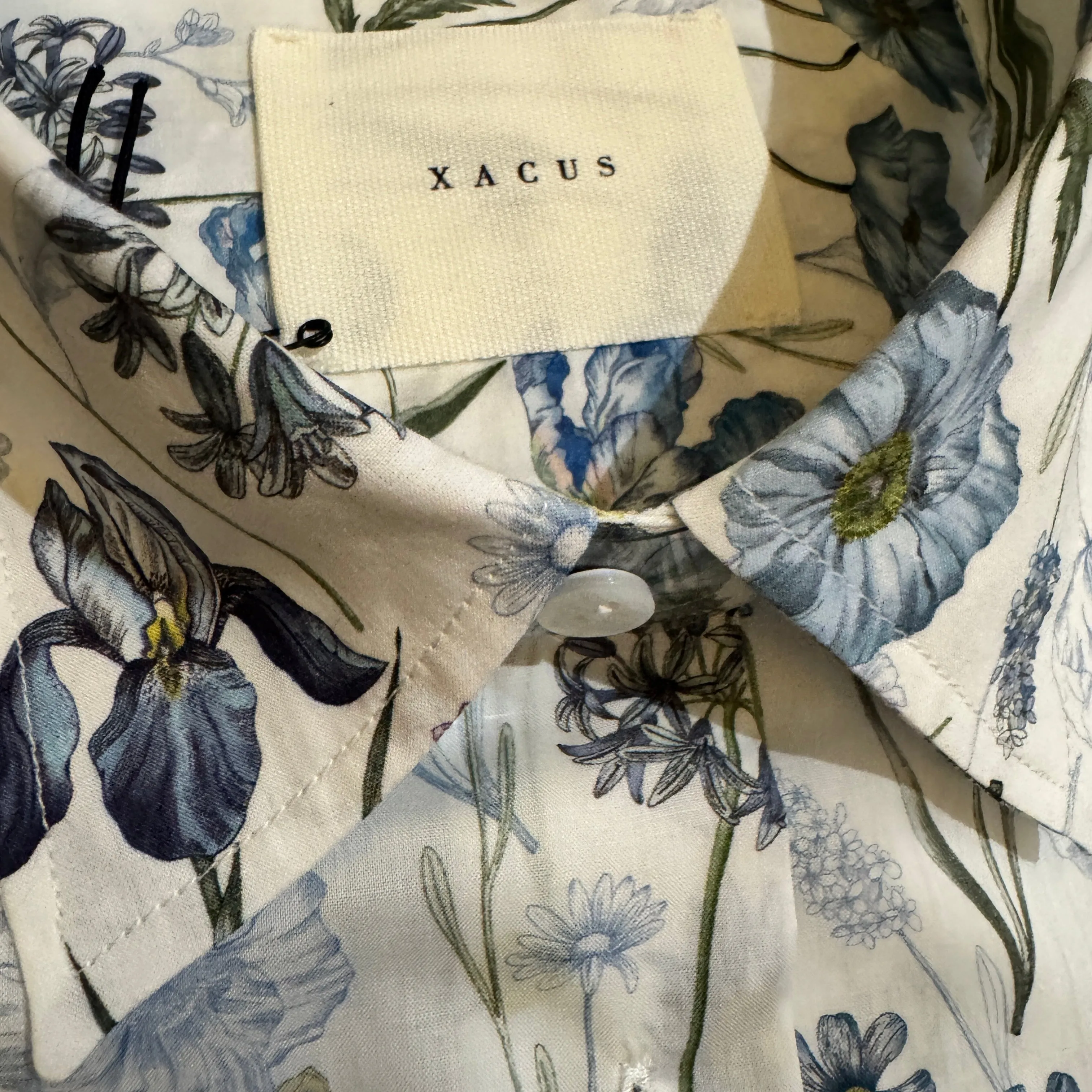 Xacus Women's Shirt - Blue Floral